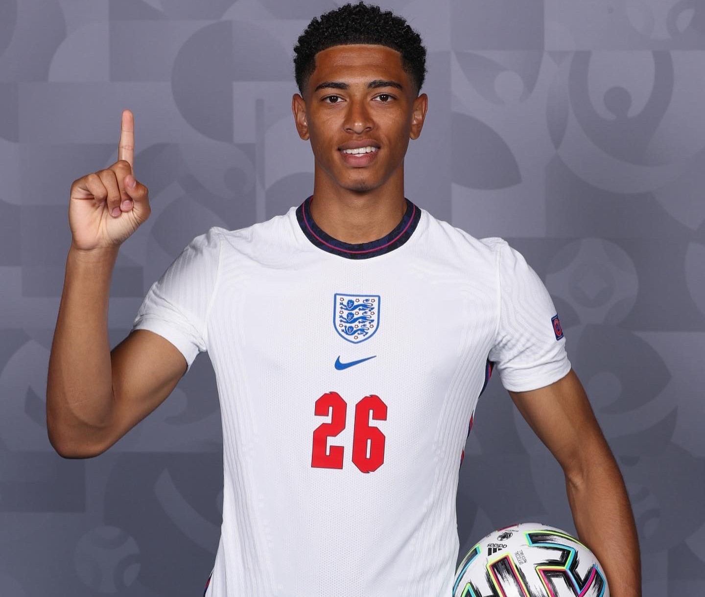 Shams：多位联盟官员认为快船应该用优质老将换回资产