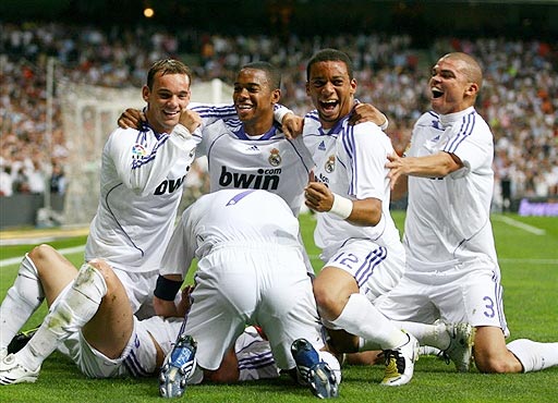 美媒：绿军本赛季本该沉寂，多指标力助他们成东部最大惊喜