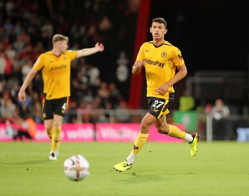 拼尽全力！哈登18中10空砍34+5+6+4断