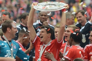 汉堡主帅：奥格斯堡的防守很严密，球队每周比赛都在进步（汉堡主帅：奥格斯堡防线稳健，球队每周都在提升）