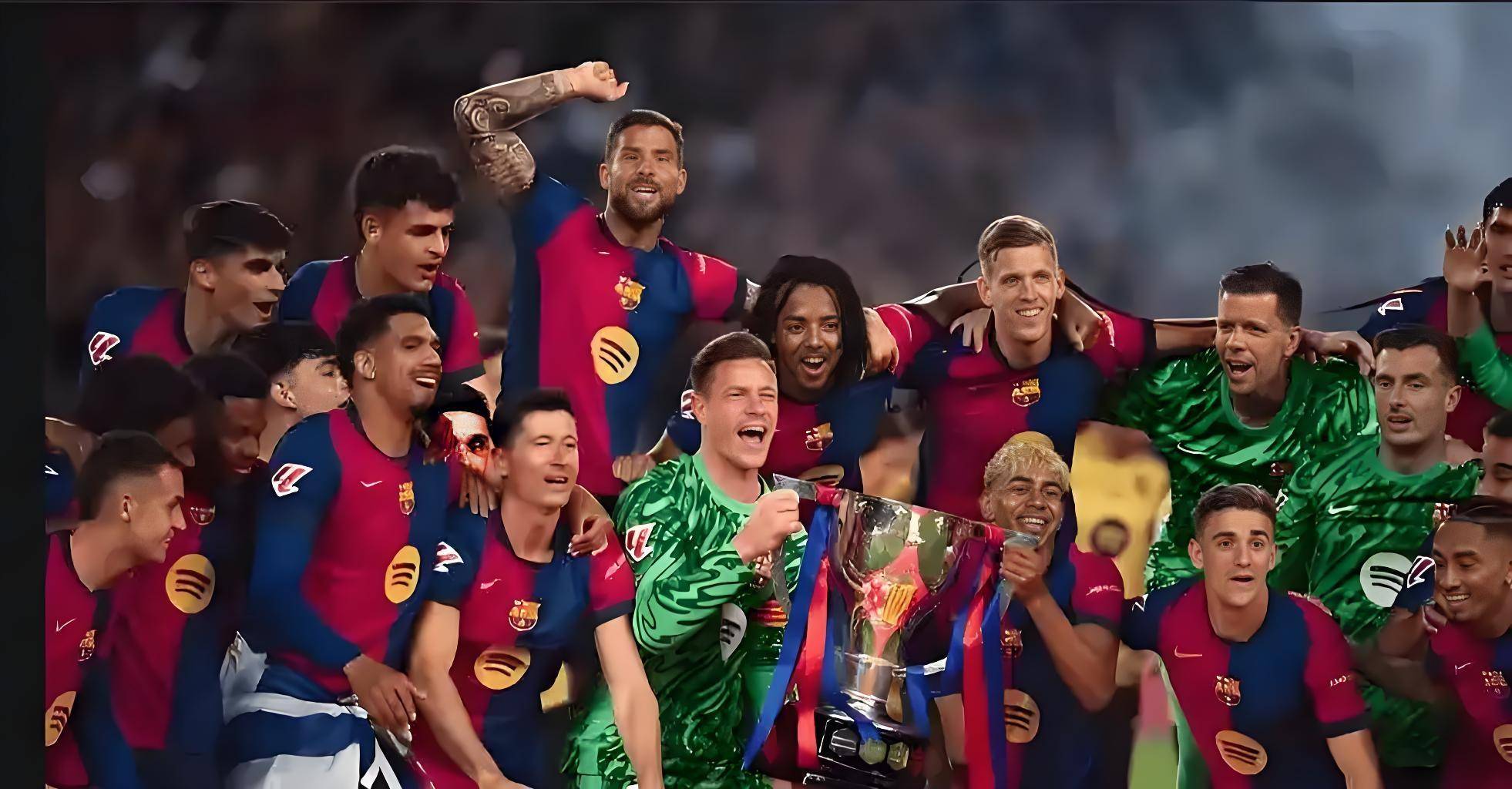 世体：巴萨仍在加速诺坎普施工，并希望于年底获得1C许可证（世体：巴萨加速推进诺坎普施工，力争年底获批1C许可证）