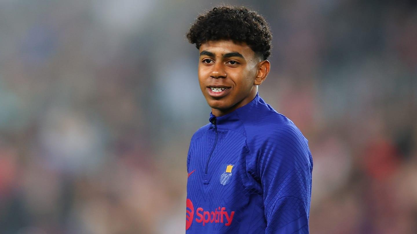 埃泽：丁丁是高水平足球思想家，这类球员是我自幼仰望的榜样（埃泽盛赞丁丁拥有顶级足球思维：这类球员自幼便是我的楷模）