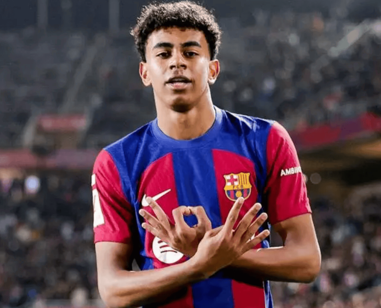 斯帕莱蒂复盘败因：球员转移球胆怯，被对手带着疲于奔命