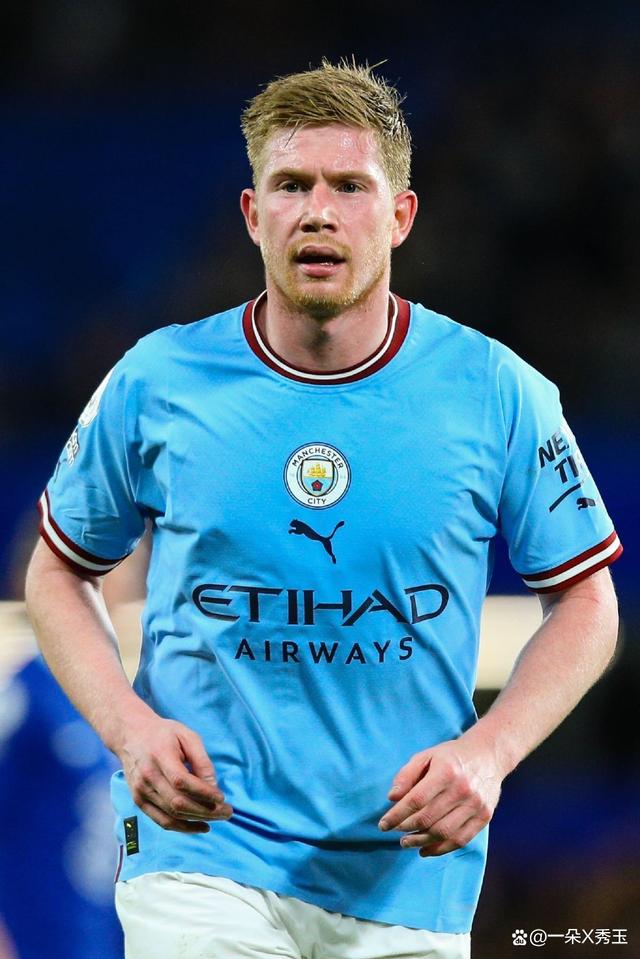 图片报：谢什科对加盟纽卡和曼联持开放态度，他更倾向于曼联