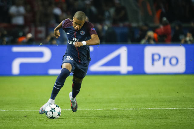 欧冠联赛 - 马赛对阵亚特兰大（欧冠：马赛迎战亚特兰大）