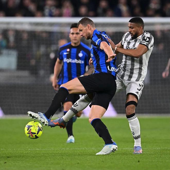 奥特谈惨败：两队差距没那么大，我们会在下次对决中作出回应