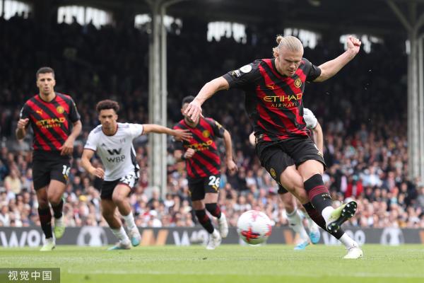 环球马术冠军赛布拉格季后赛1.65米超级大奖赛：0.02秒！阿卜杜勒·赛义德险胜登顶