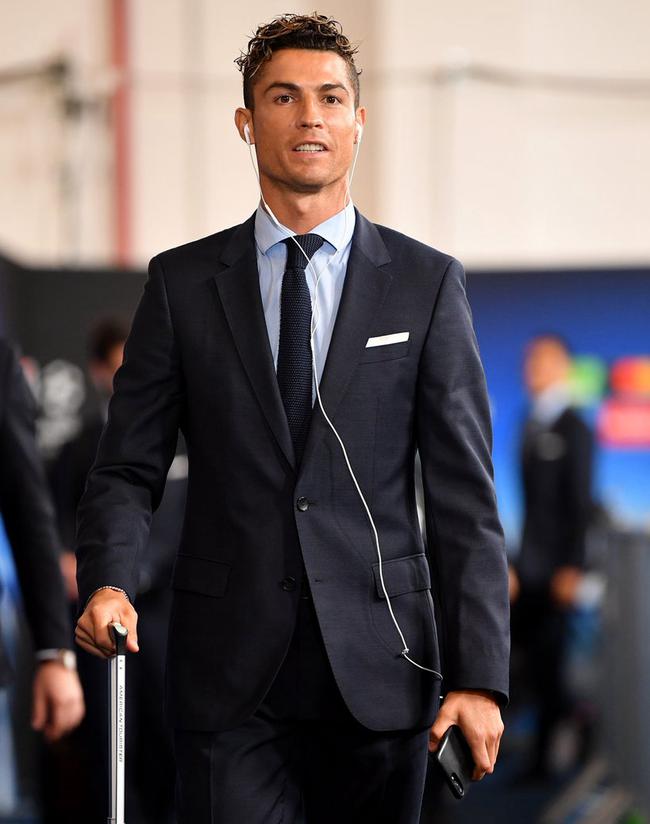 阿隆索下课谁接任？六台球迷投票：穆帅得票近40%齐达内第二